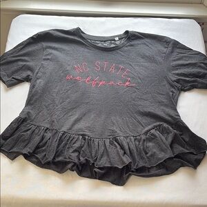 NC State Wolfpack Gray Ruffle Hem T-Shirt - 2XL
